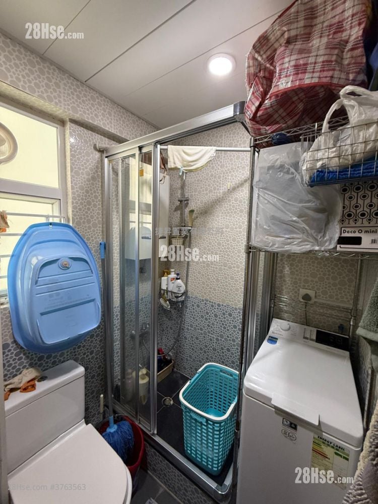 黄埔花园 售盘 4 房 , 2 浴室 777 平方尺