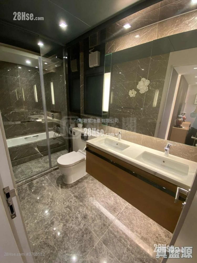 天晋 售盘 4 房 , 3 浴室 1,238 平方尺