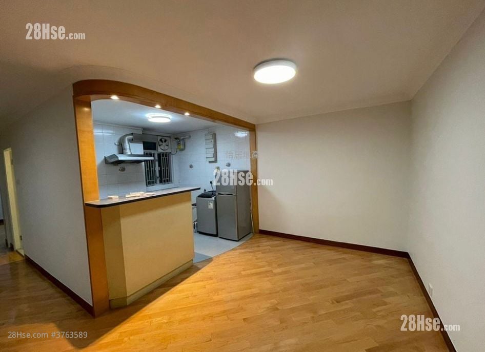 Taikoo Shing Sell 602 ft²