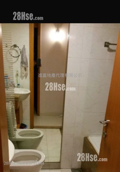 Aquamarine Sell 3 Bedrooms , 1 Bathroom 502 ft²