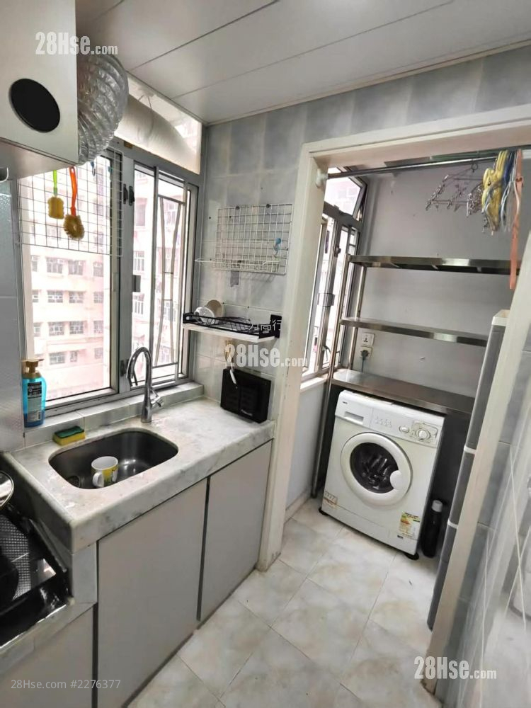 Ming Court Sell 1 Bedroom , 1 Bathroom 417 ft²