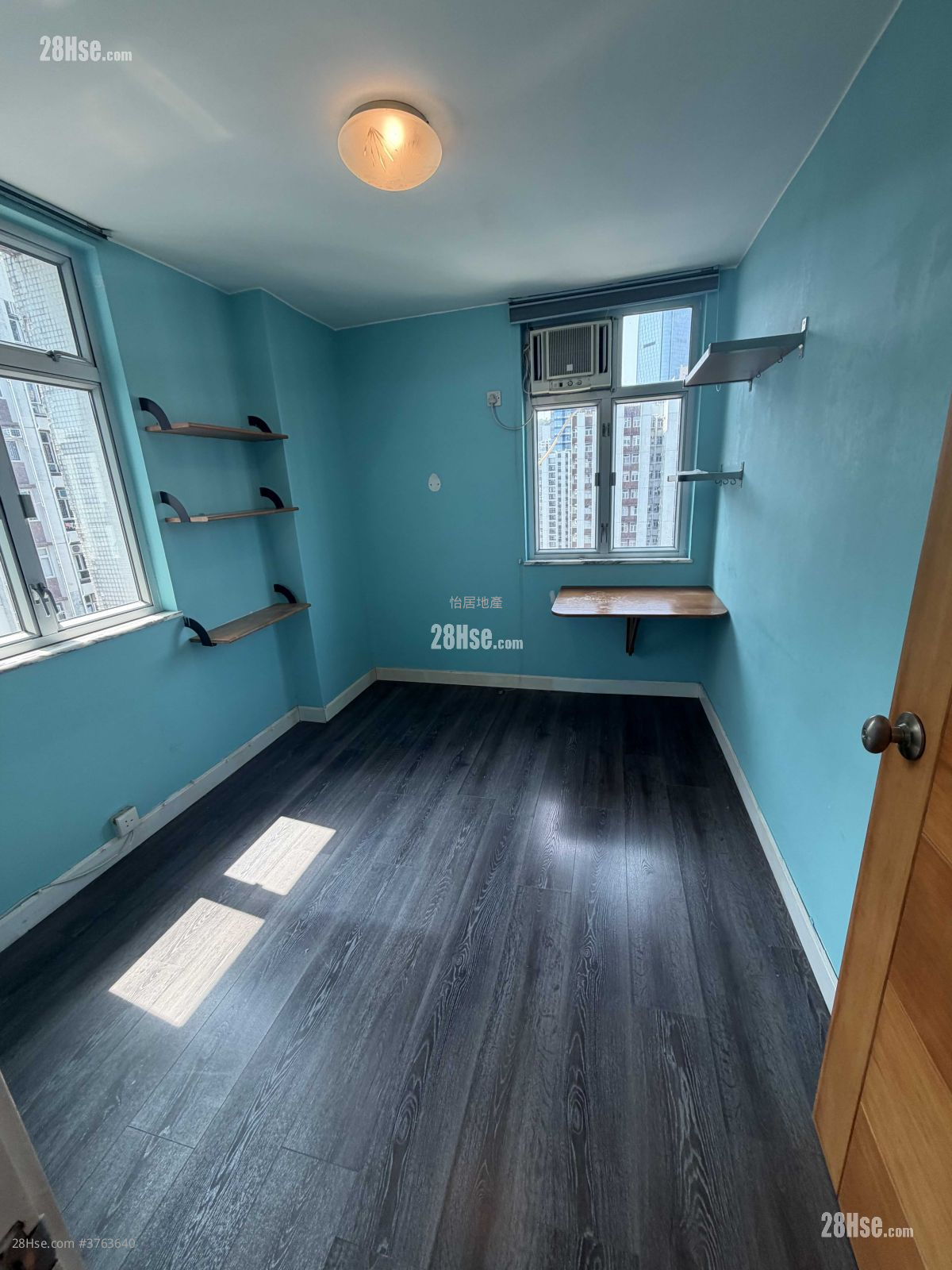 太古城 售盘 2 房 , 1 浴室 536 平方尺