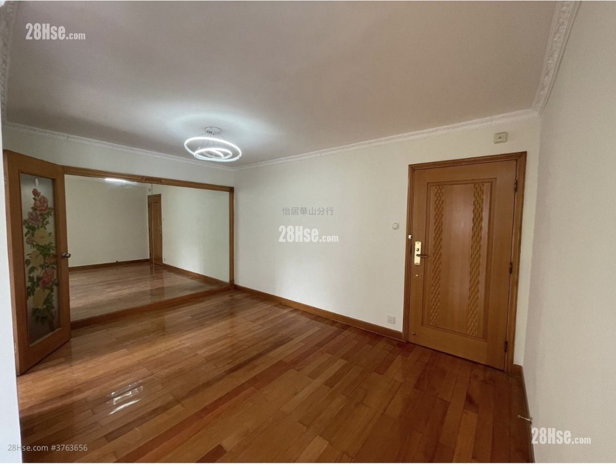 Taikoo Shing Sell 3 Bedrooms , 1 Bathroom 689 ft²