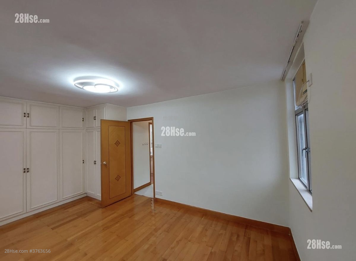 Taikoo Shing Sell 3 Bedrooms , 1 Bathroom 689 ft²