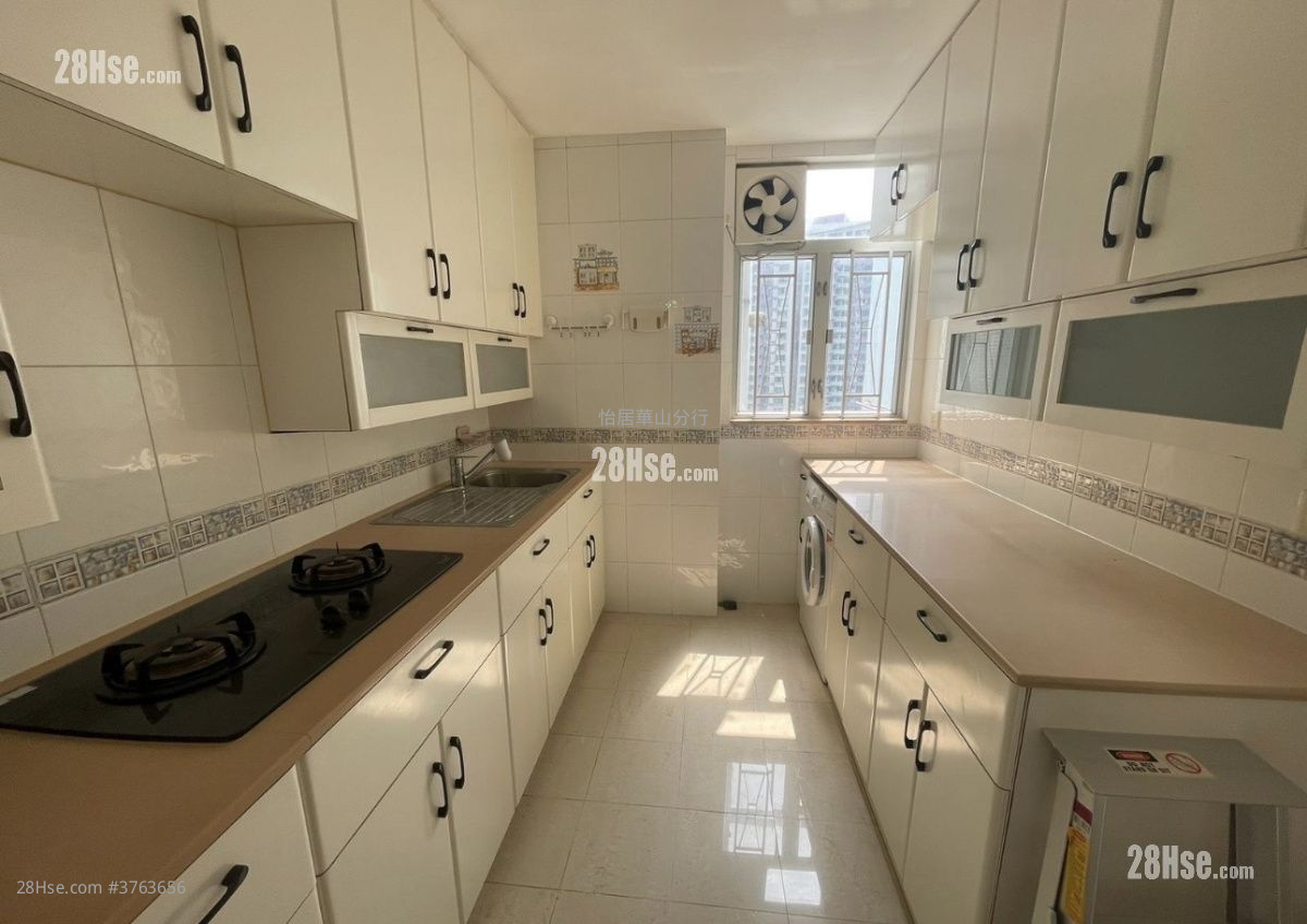 Taikoo Shing Sell 3 Bedrooms , 1 Bathroom 689 ft²