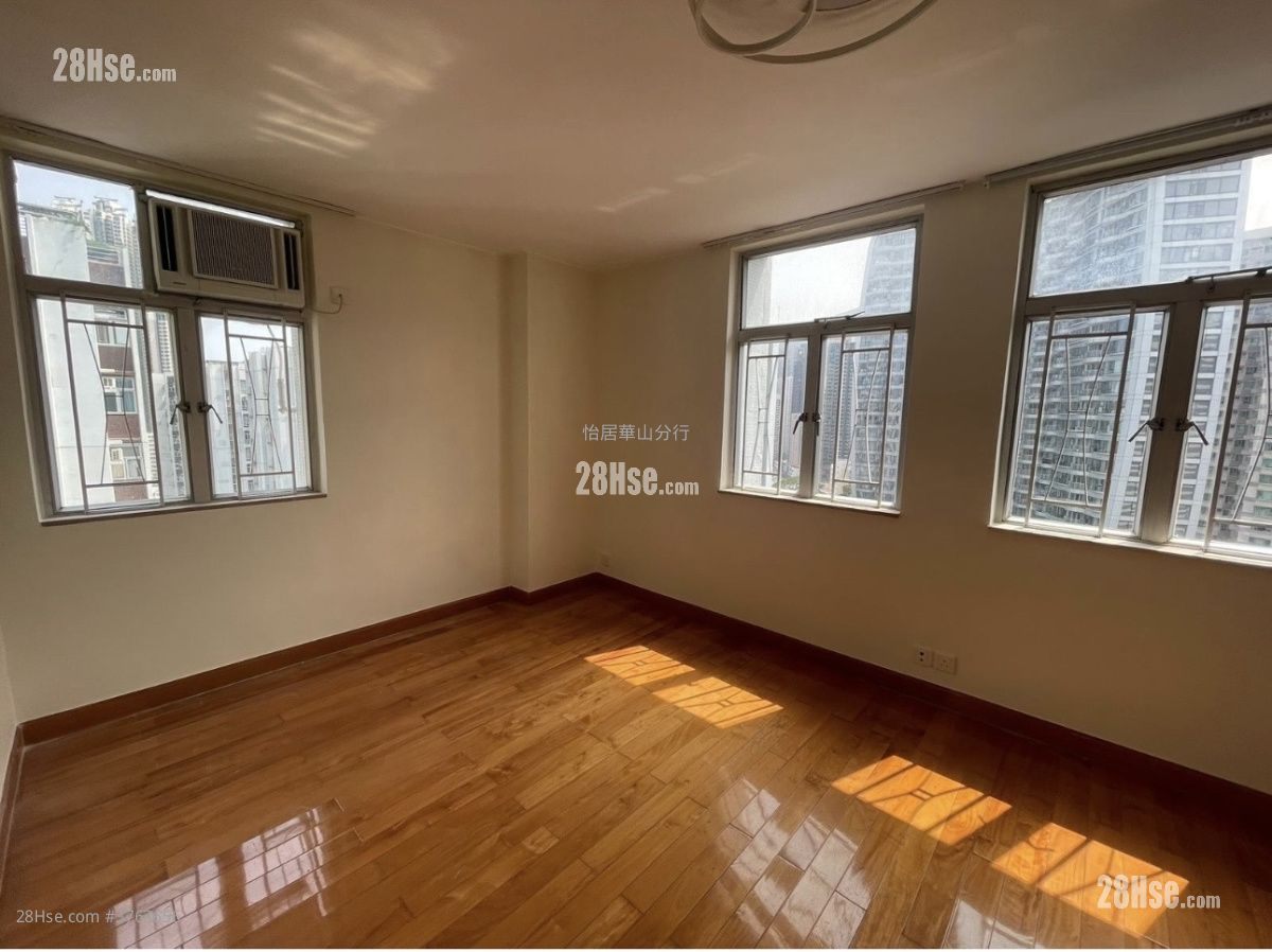 Taikoo Shing Sell 3 Bedrooms , 1 Bathroom 689 ft²