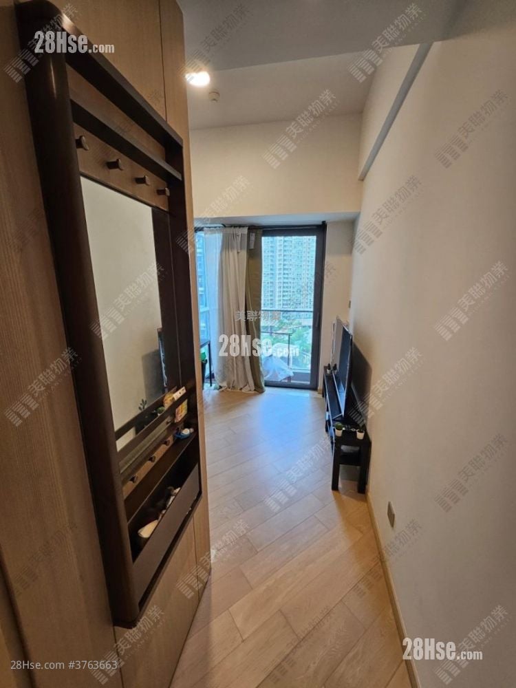 Manor Hill Sell Studio , 1 Bathroom 203 ft²