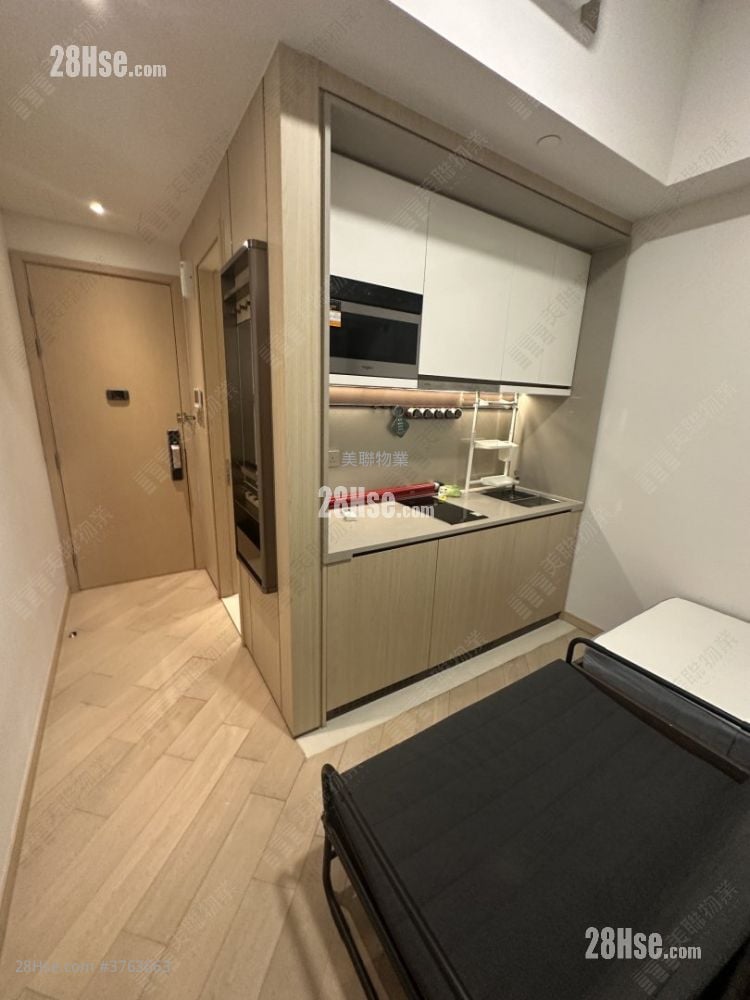 Manor Hill Sell Studio , 1 Bathroom 203 ft²