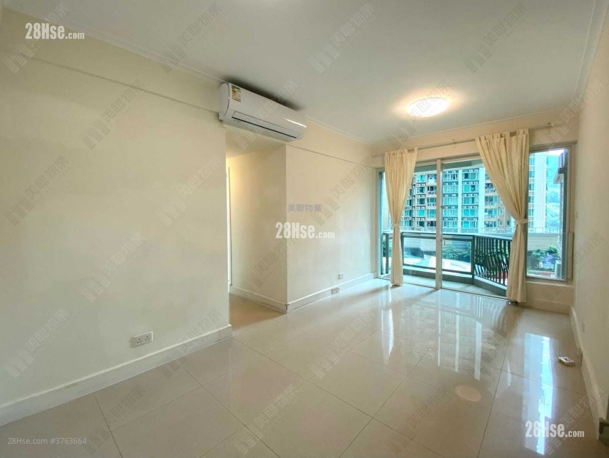 领峰 售盘 3 房 , 2 浴室 681 平方尺