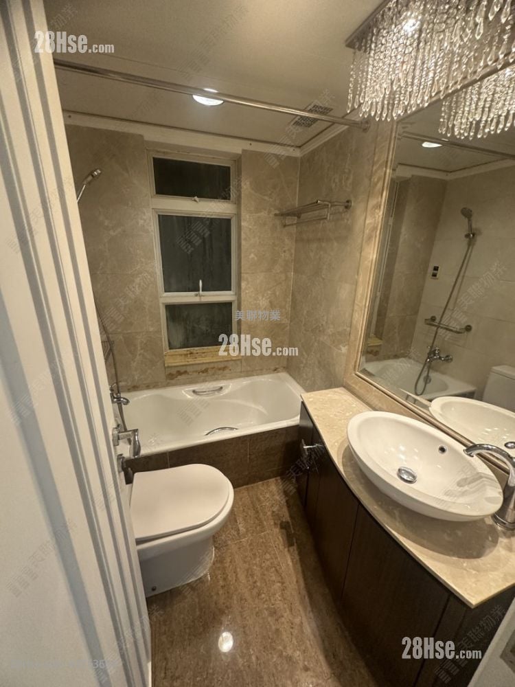 领峰 售盘 3 房 , 2 浴室 681 平方尺