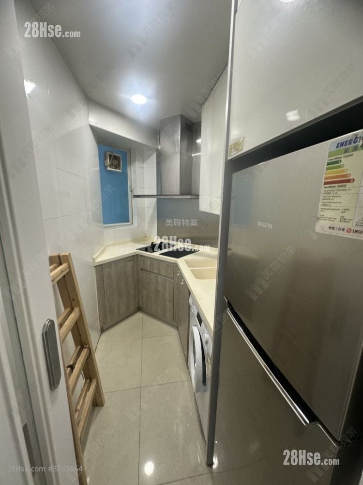 领峰 售盘 3 房 , 2 浴室 681 平方尺