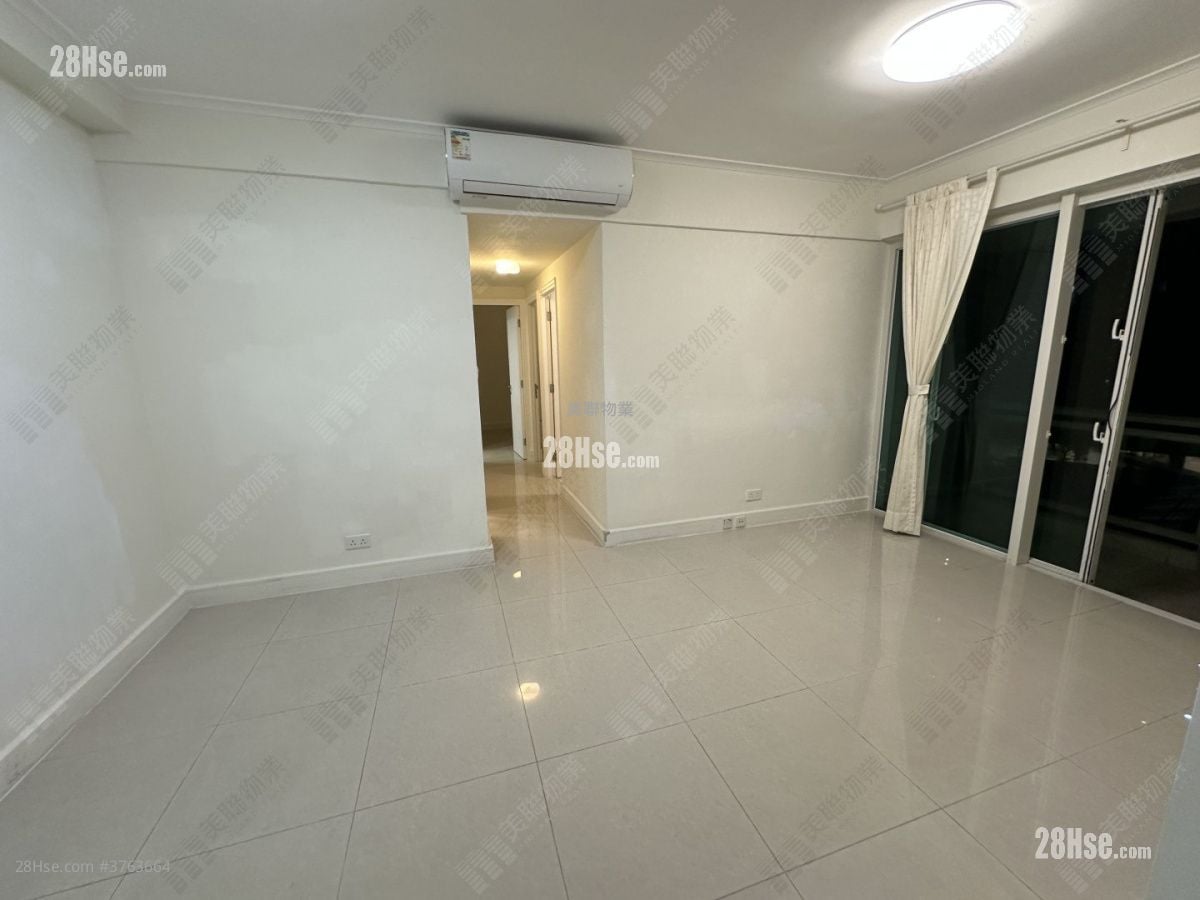 领峰 售盘 3 房 , 2 浴室 681 平方尺