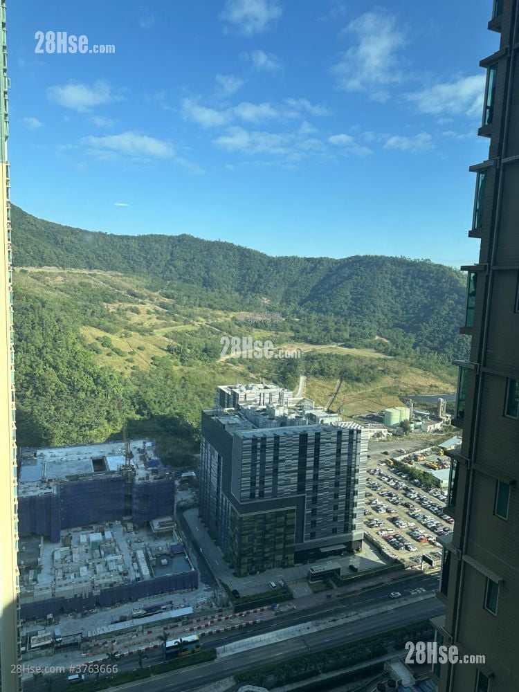 领峰 售盘 3 房 , 2 浴室 730 平方尺