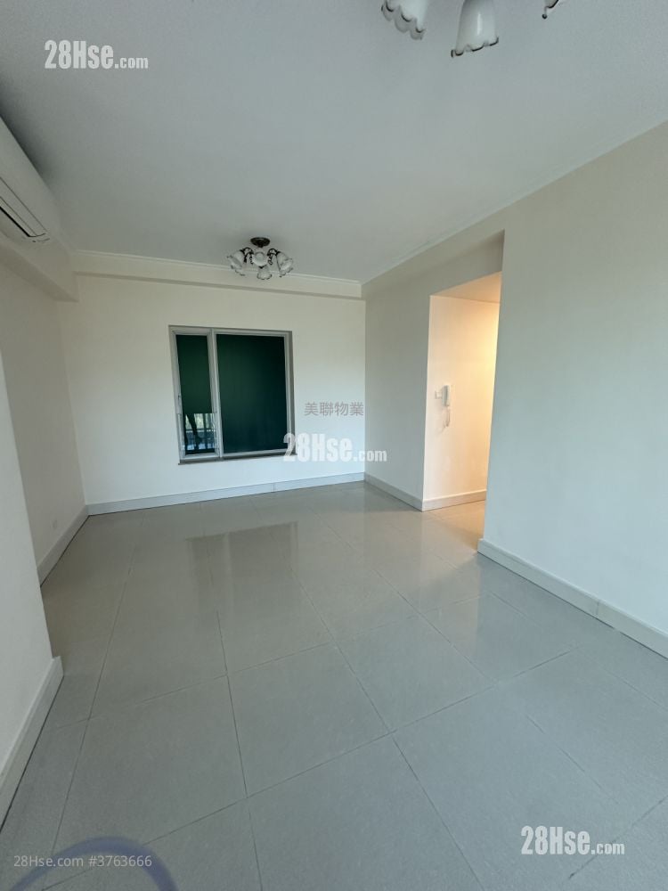 领峰 售盘 3 房 , 2 浴室 730 平方尺