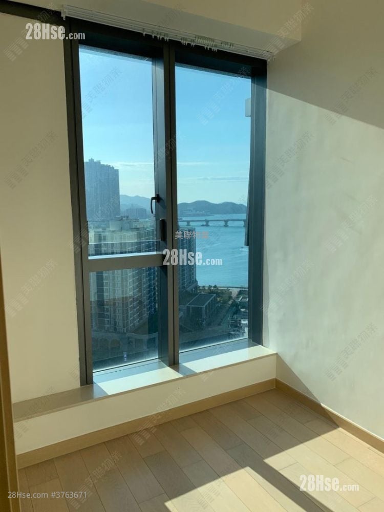 Twin Peaks Sell 2 Bedrooms , 2 Bathrooms 576 ft²