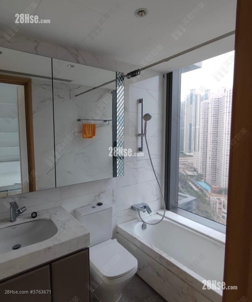 Twin Peaks Sell 2 Bedrooms , 2 Bathrooms 576 ft²