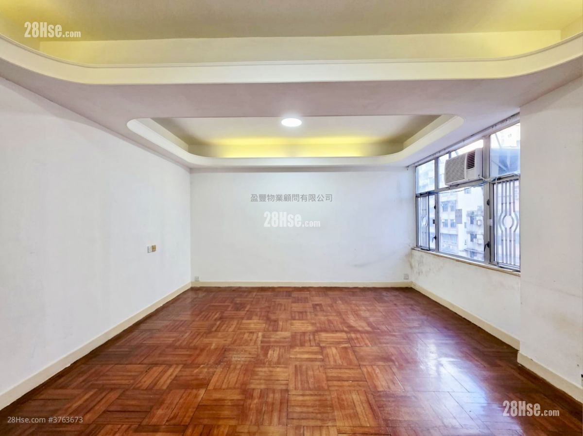 Lockhart House Sell 2 Bedrooms , 1 Bathroom 552 ft²