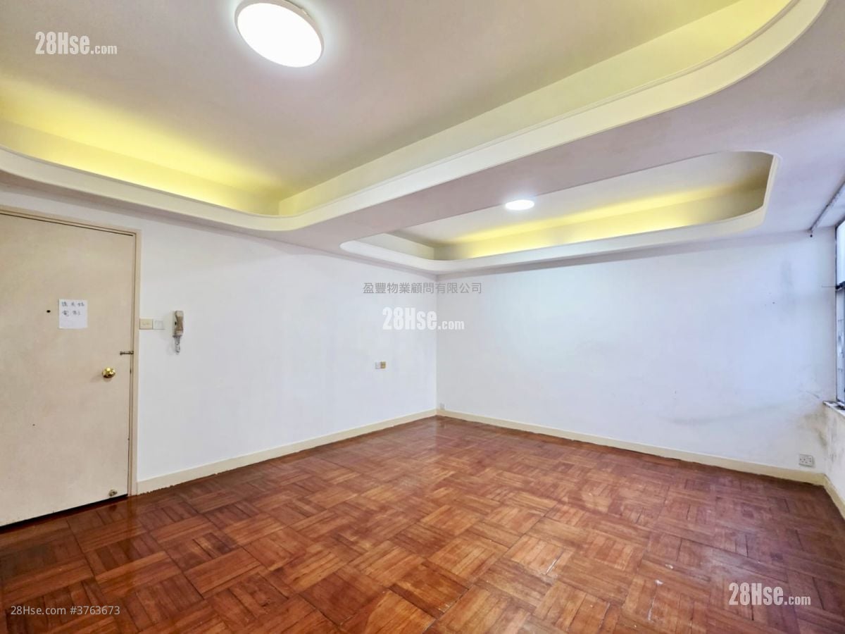 Lockhart House Sell 2 Bedrooms , 1 Bathroom 552 ft²