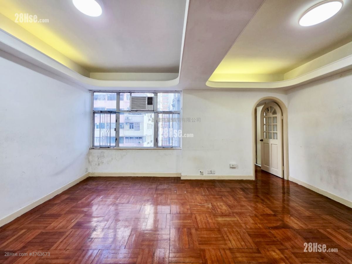 Lockhart House Sell 2 Bedrooms , 1 Bathroom 552 ft²