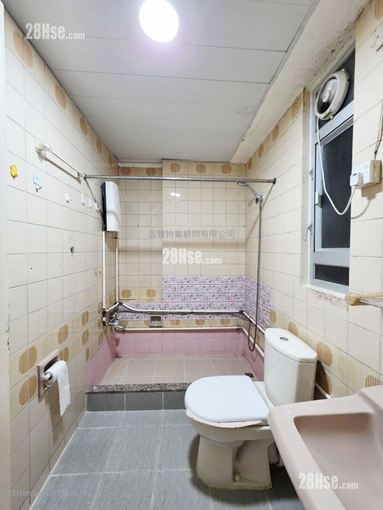 Lockhart House Sell 2 Bedrooms , 1 Bathroom 552 ft²