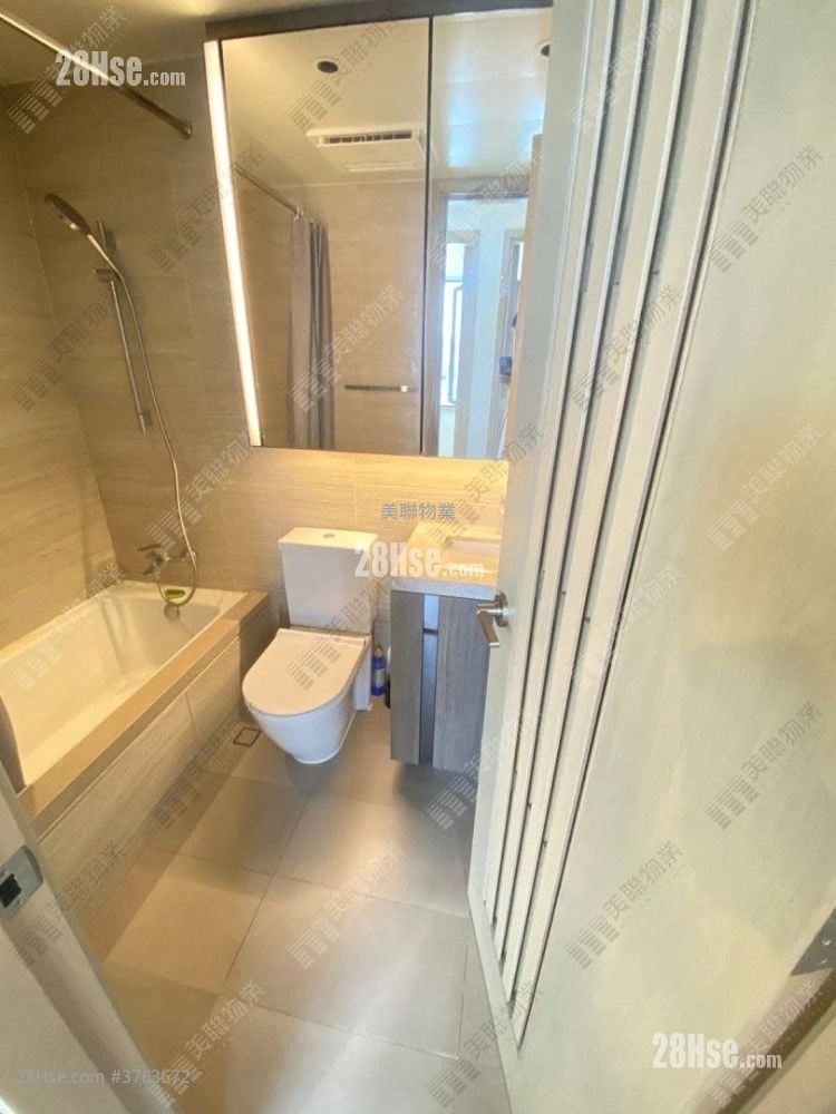 LP6 售盘 3 房 , 2 浴室 658 平方尺