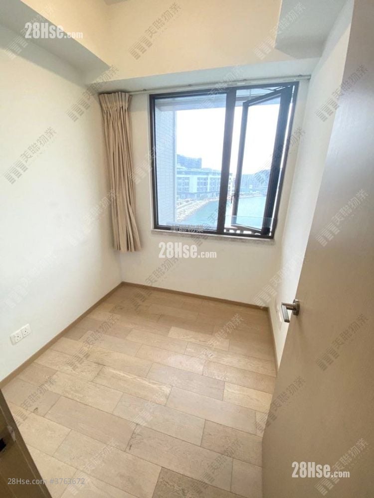 LP6 售盘 3 房 , 2 浴室 658 平方尺