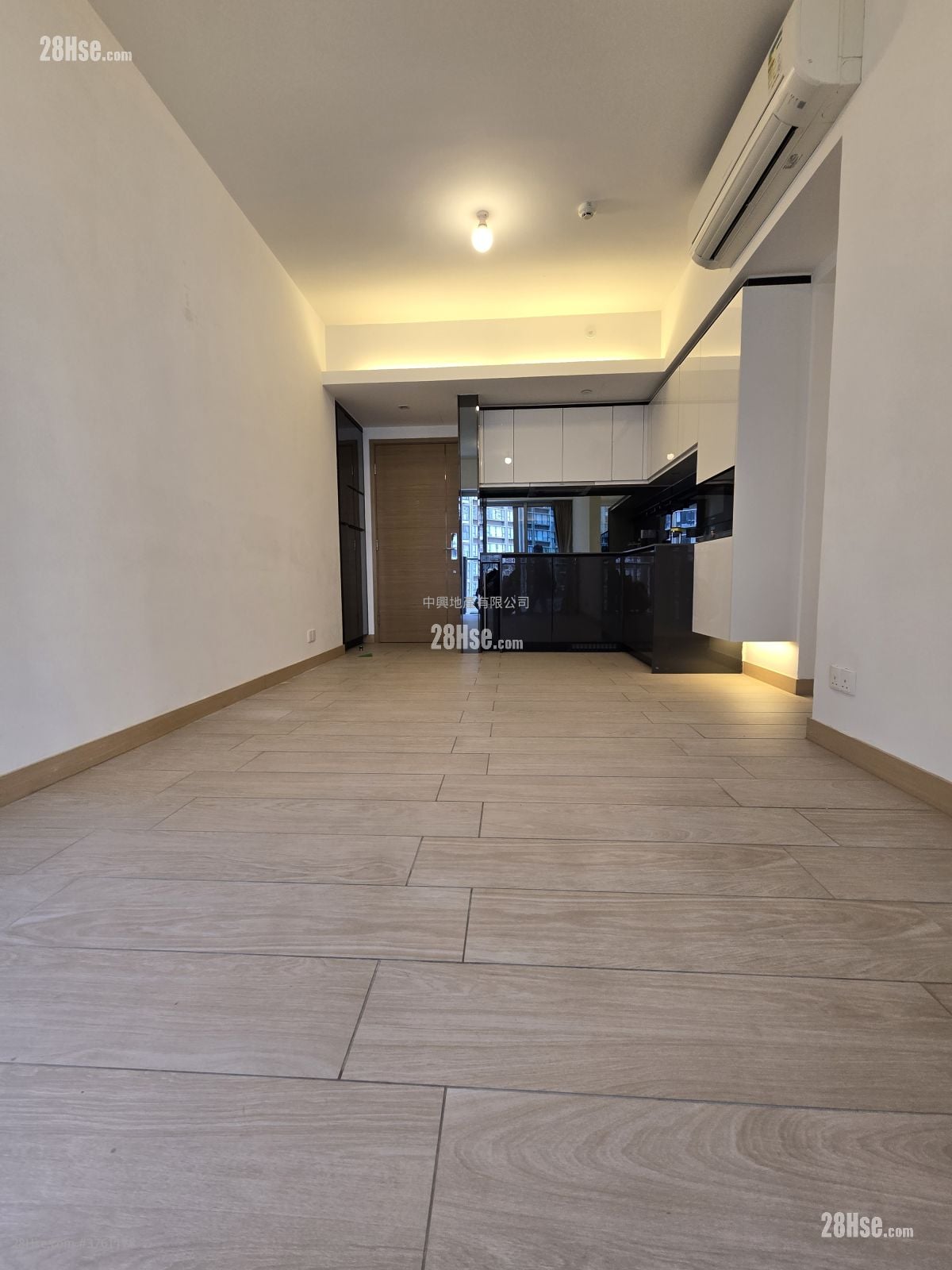 东环 租盘 1 房 , 1 浴室 379 平方尺