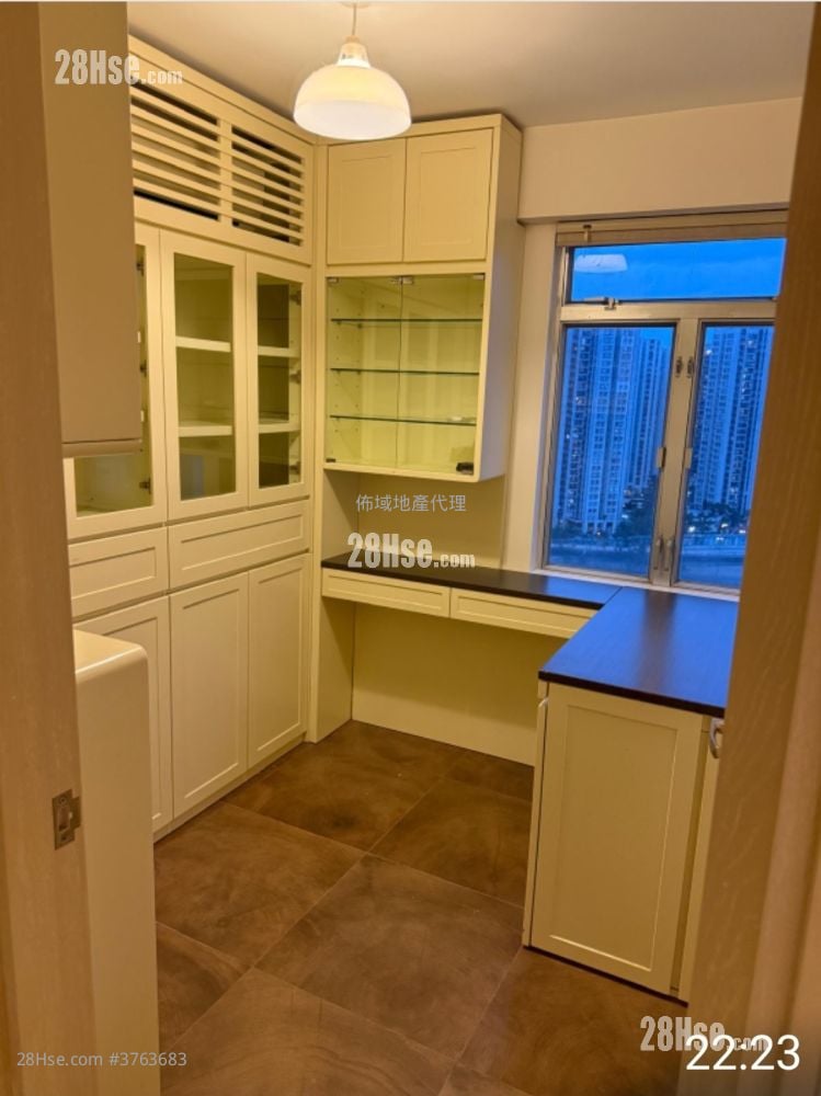 Lei King Wan Sell 2 Bedrooms , 1 Bathroom 494 ft²