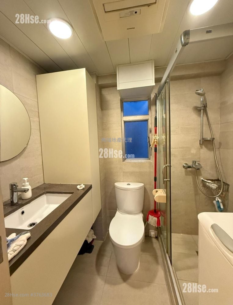 Lei King Wan Sell 2 Bedrooms , 1 Bathroom 494 ft²