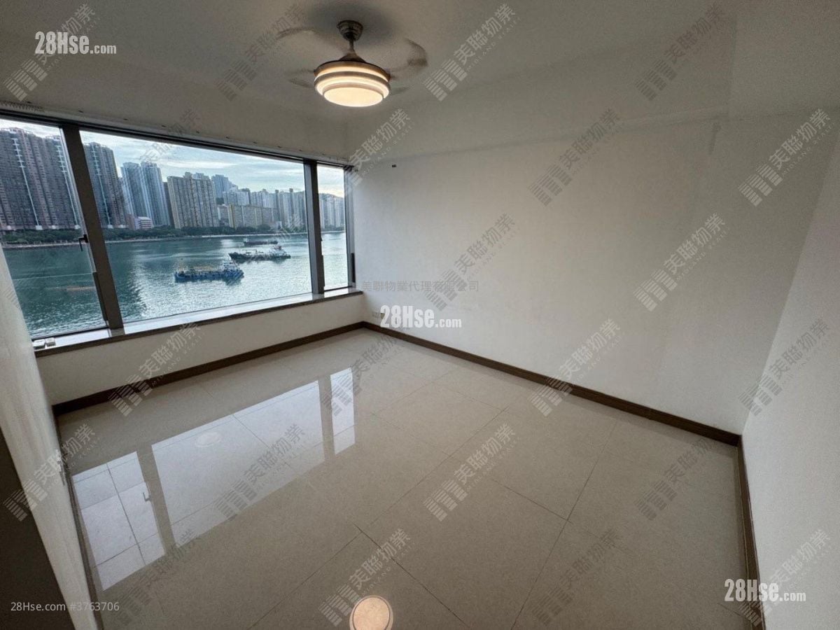 Ocean Pride Sell 4 Bedrooms 1,161 ft²