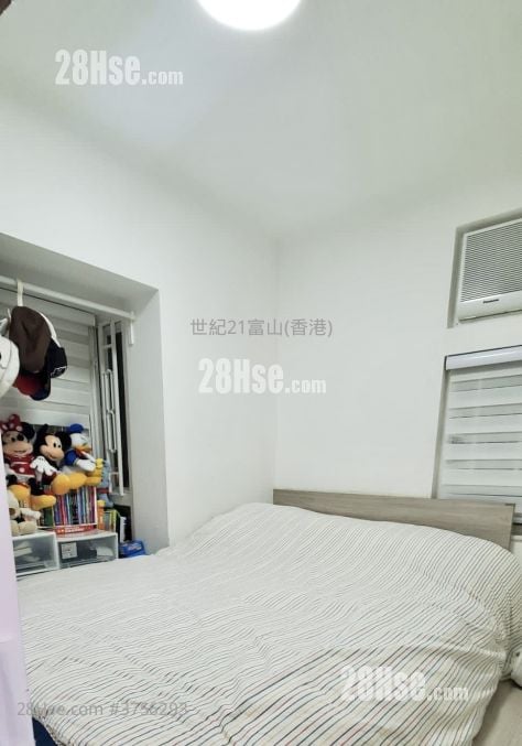 On Hong Mansion Sell 2 Bedrooms , 1 Bathroom 300 ft²