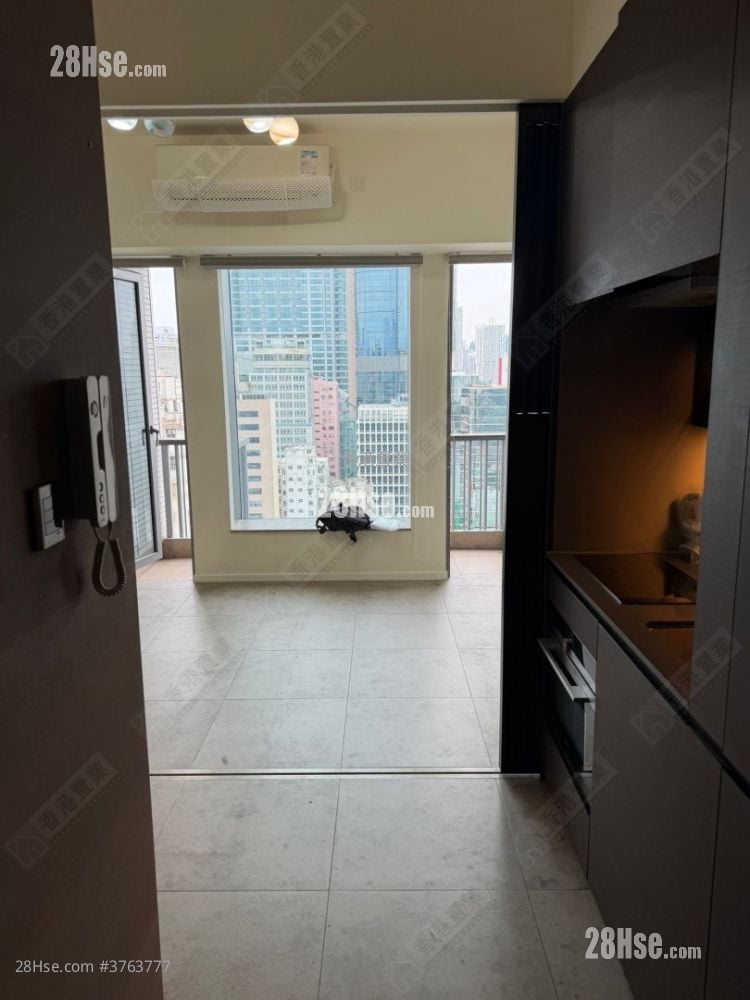 Skypark Sell Studio , 1 Bathroom 315 ft²