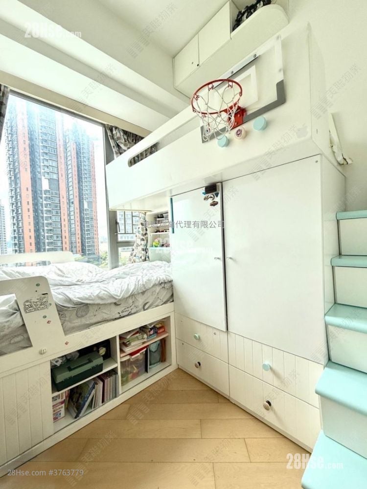 Ocean One Sell 2 Bedrooms 559 ft²