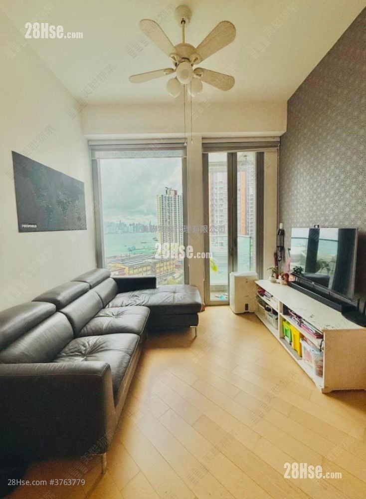 Ocean One Sell 2 Bedrooms 559 ft²