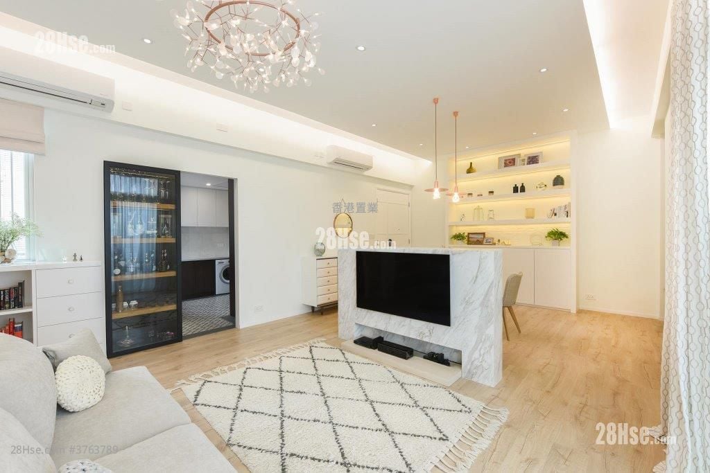 Harbour Green Sell 4 Bedrooms , 2 Bathrooms 1,362 ft²