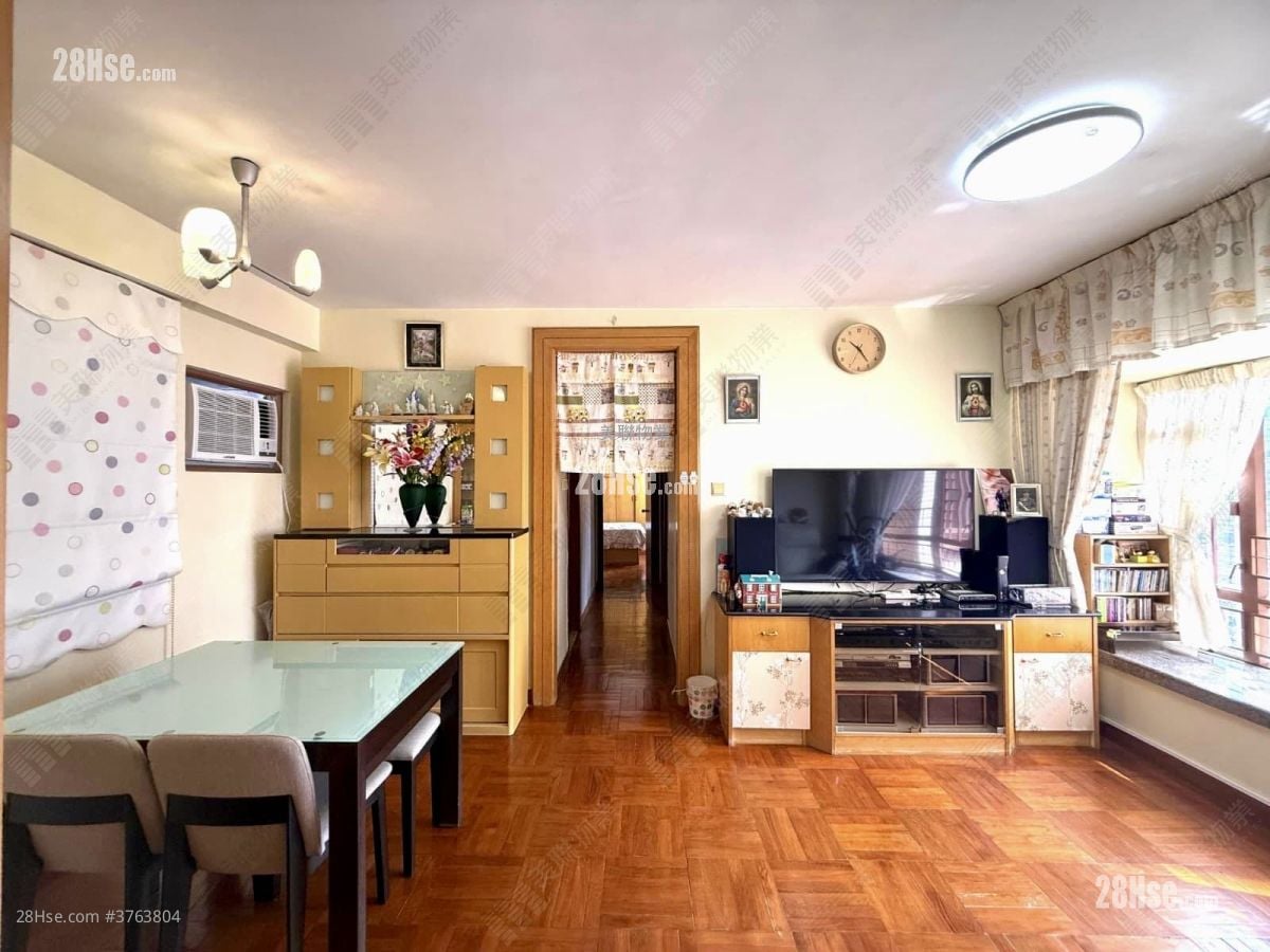 Sunshine City Sell 3 Bedrooms , 2 Bathrooms 649 ft²