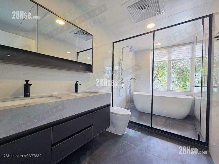 柏丽湾别墅 租盘 4 房 1,332 平方尺