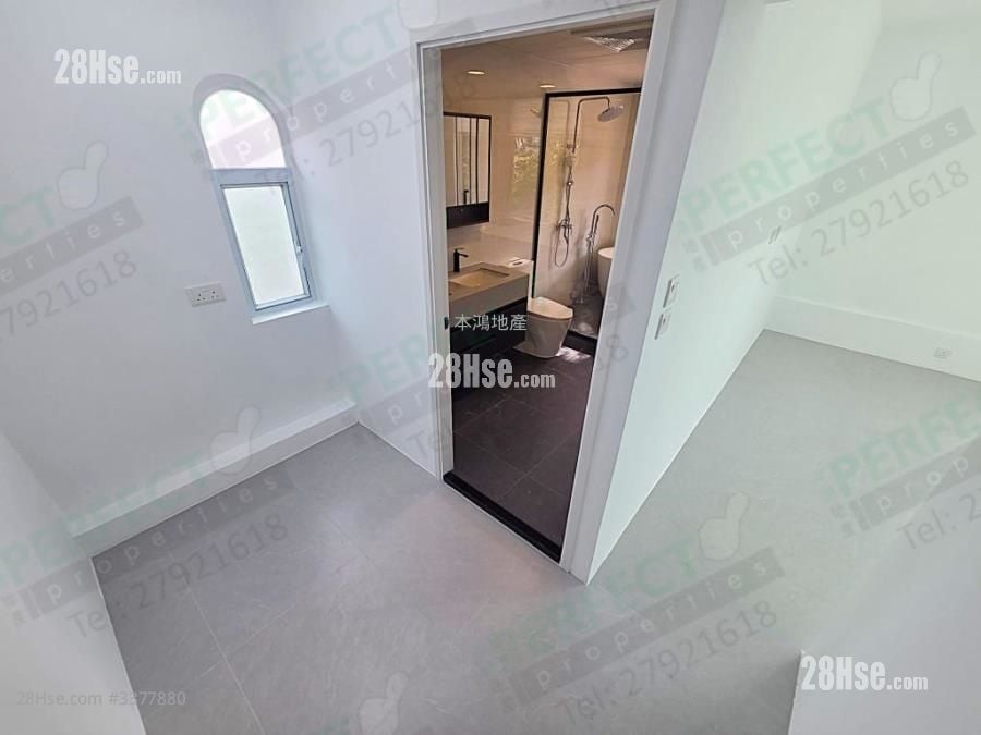 柏丽湾别墅 租盘 4 房 1,332 平方尺