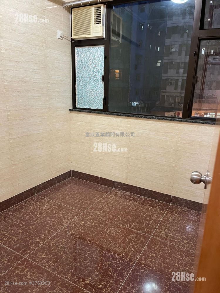 宝兴大楼 售盘 413 平方尺