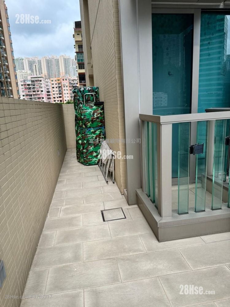 Grand Central Sell 593 ft²