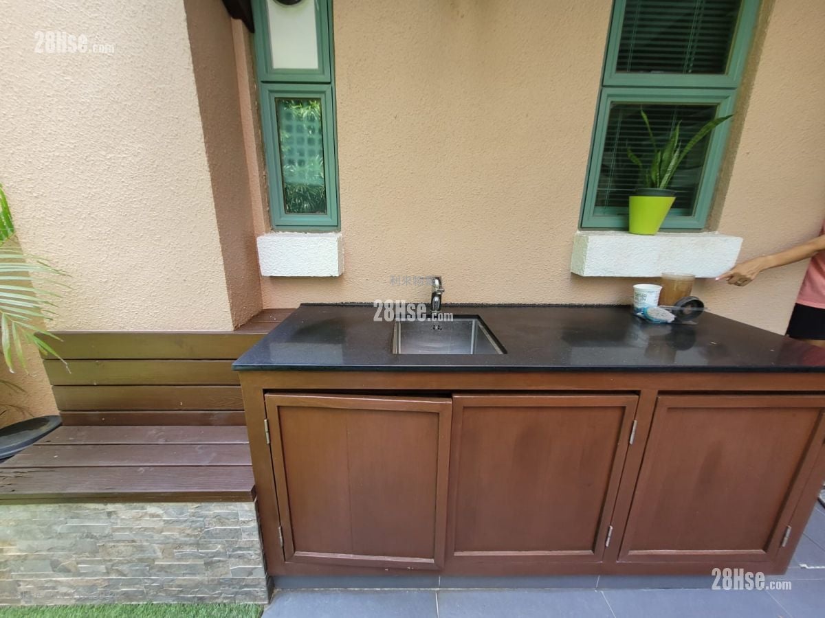 Discovery Bay Sell 3 Bedrooms , 2 Bathrooms 1,153 ft²