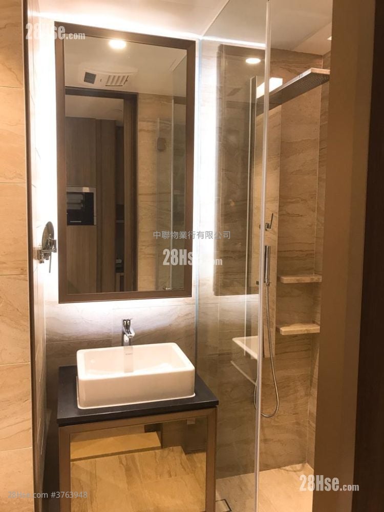 荟荞 售盘 开放式间隔 , 1 浴室 254 平方尺