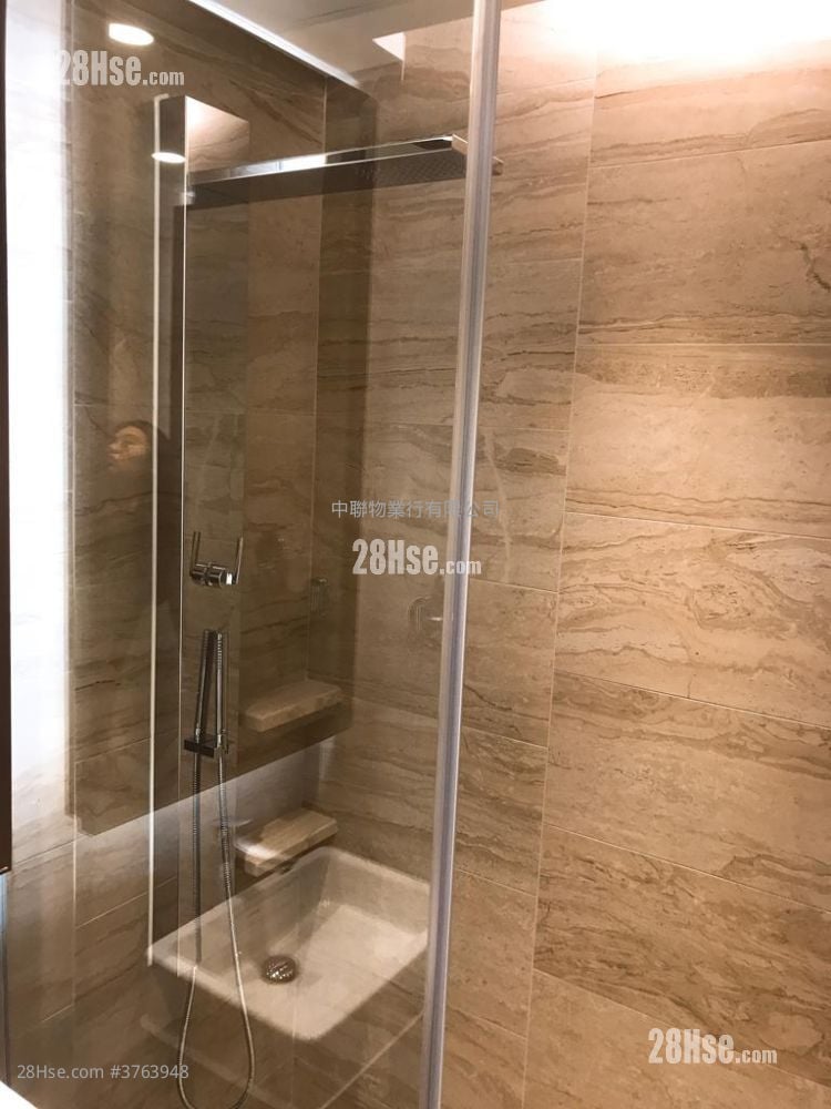 荟荞 售盘 开放式间隔 , 1 浴室 254 平方尺