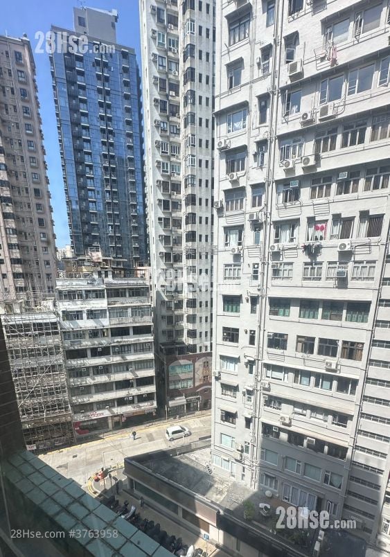 Deltec Court Sell 1 Bedroom , 1 Bathroom 309 ft²