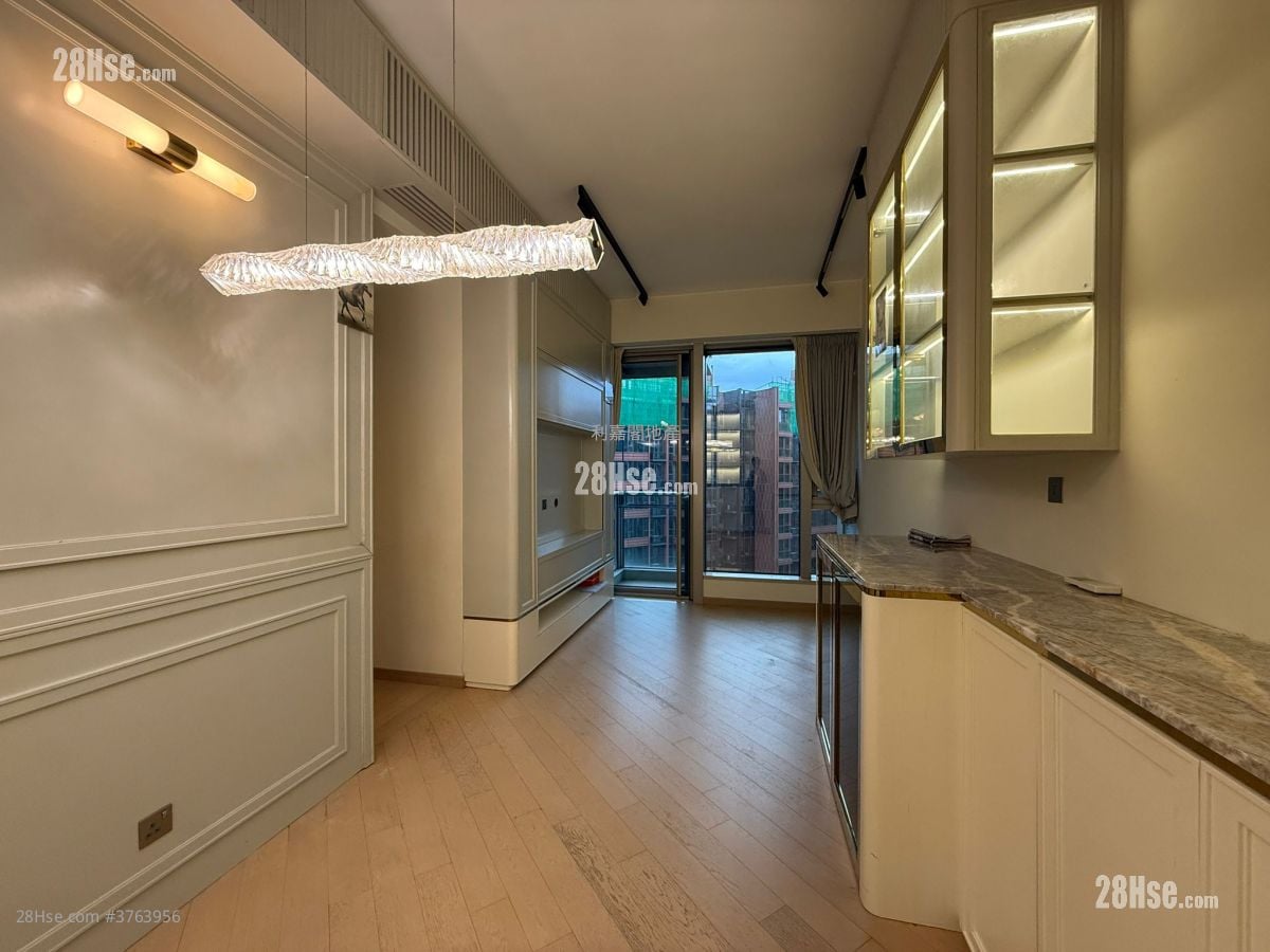 Mayfair By The Sea 8 Sell 3 Bedrooms , 2 Bathrooms 677 ft²