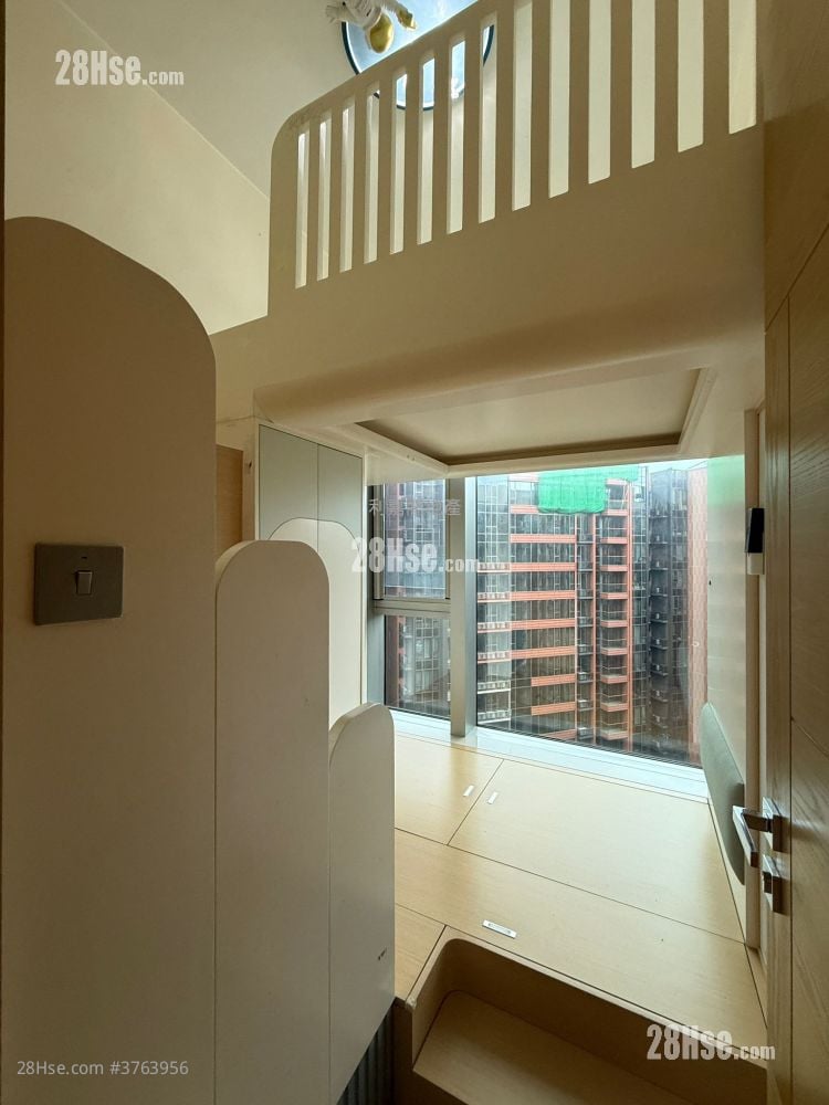 Mayfair By The Sea 8 Sell 3 Bedrooms , 2 Bathrooms 677 ft²