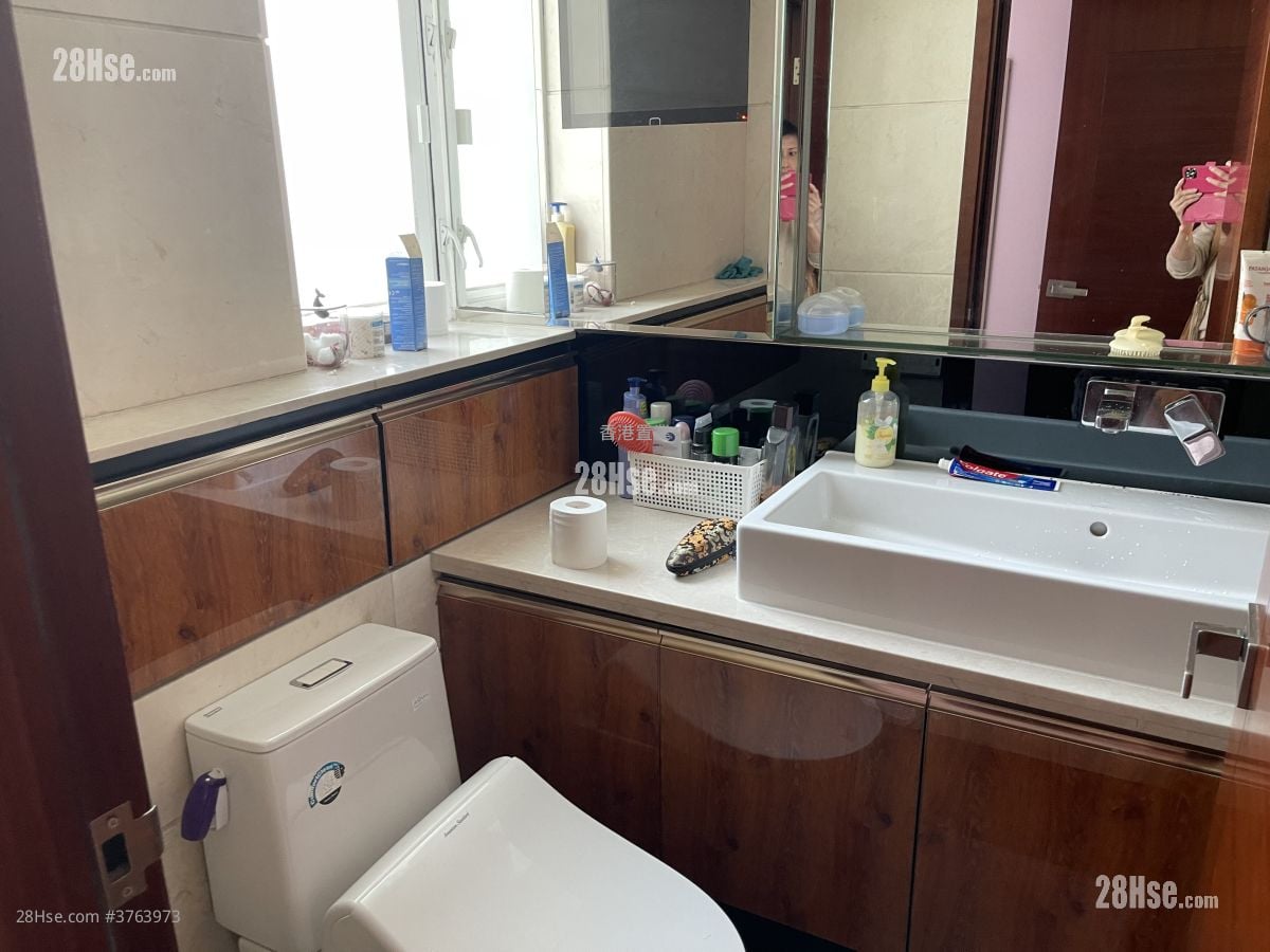 蓝天海岸 售盘 3 房 , 2 浴室 957 平方尺