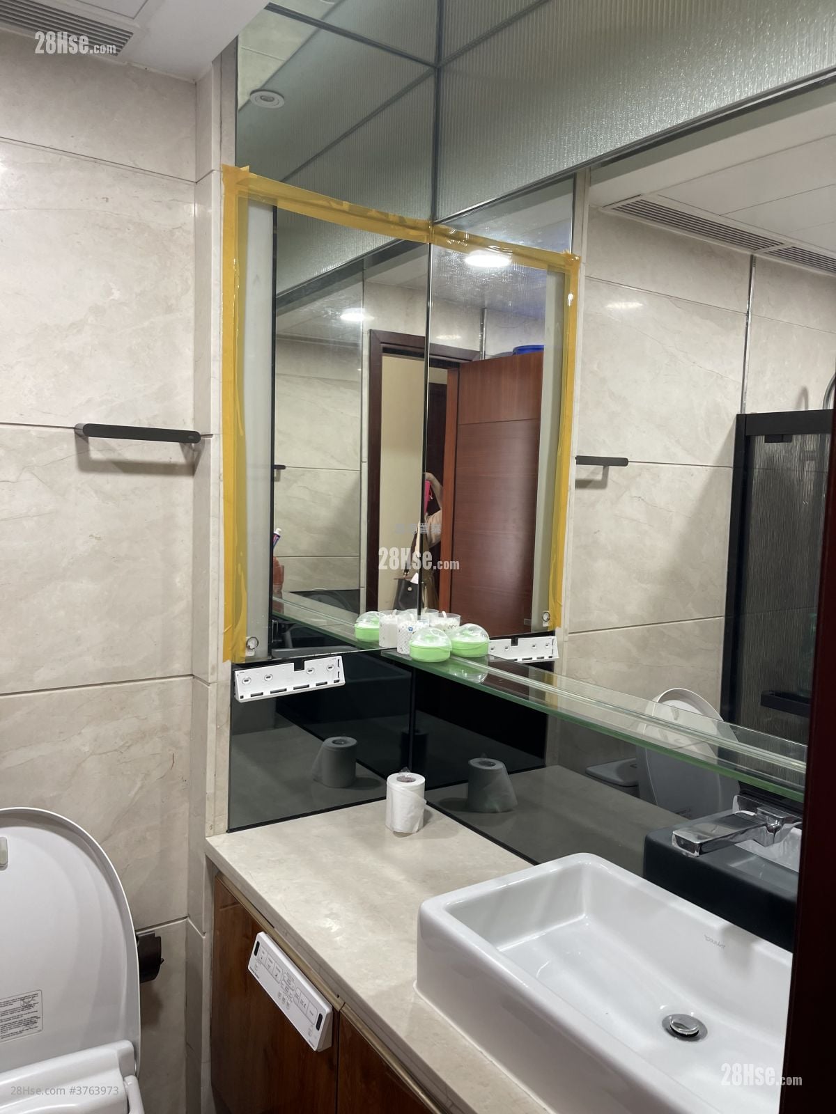 蓝天海岸 售盘 3 房 , 2 浴室 957 平方尺