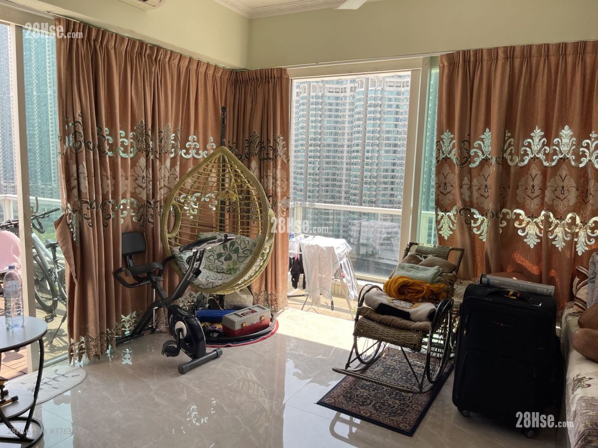 蓝天海岸 售盘 3 房 , 2 浴室 957 平方尺