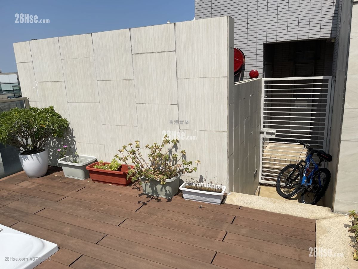 蓝天海岸 售盘 3 房 , 2 浴室 957 平方尺